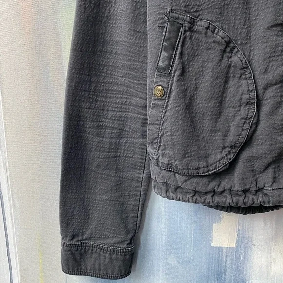 🚫SOLD OUT🚫 MÜR MÜR Charcoal Hooded Utility Jacket Military Style Casual Crop S - Picture 4 of 11